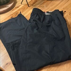NWT Under Armour Men's Black Straight Jogger, Size 4XL